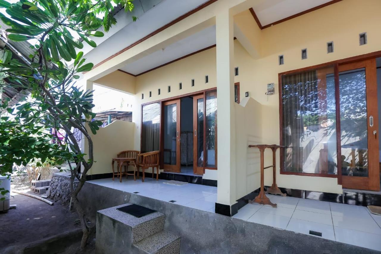 Radika House Appartement Gili Trawangan Buitenkant foto